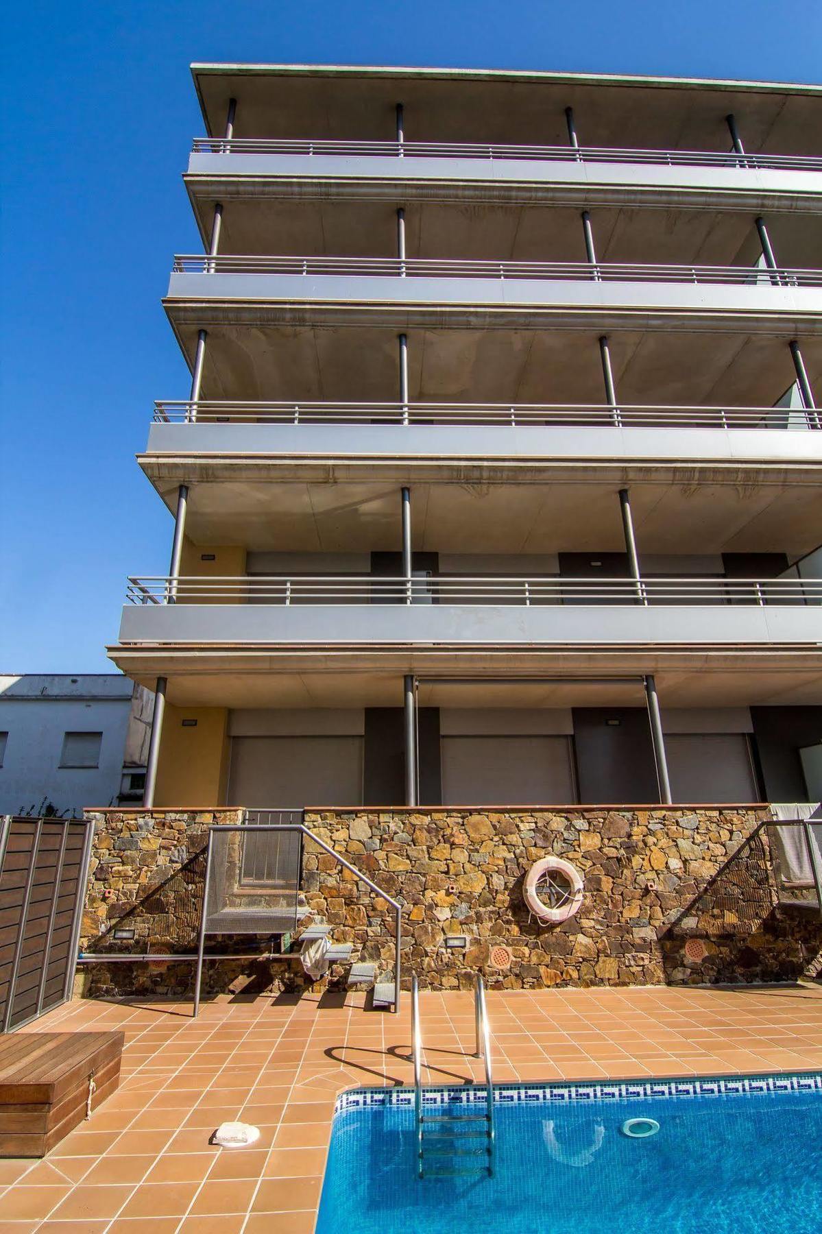 Agi Torre Quimeta Apartments Roses Exterior foto